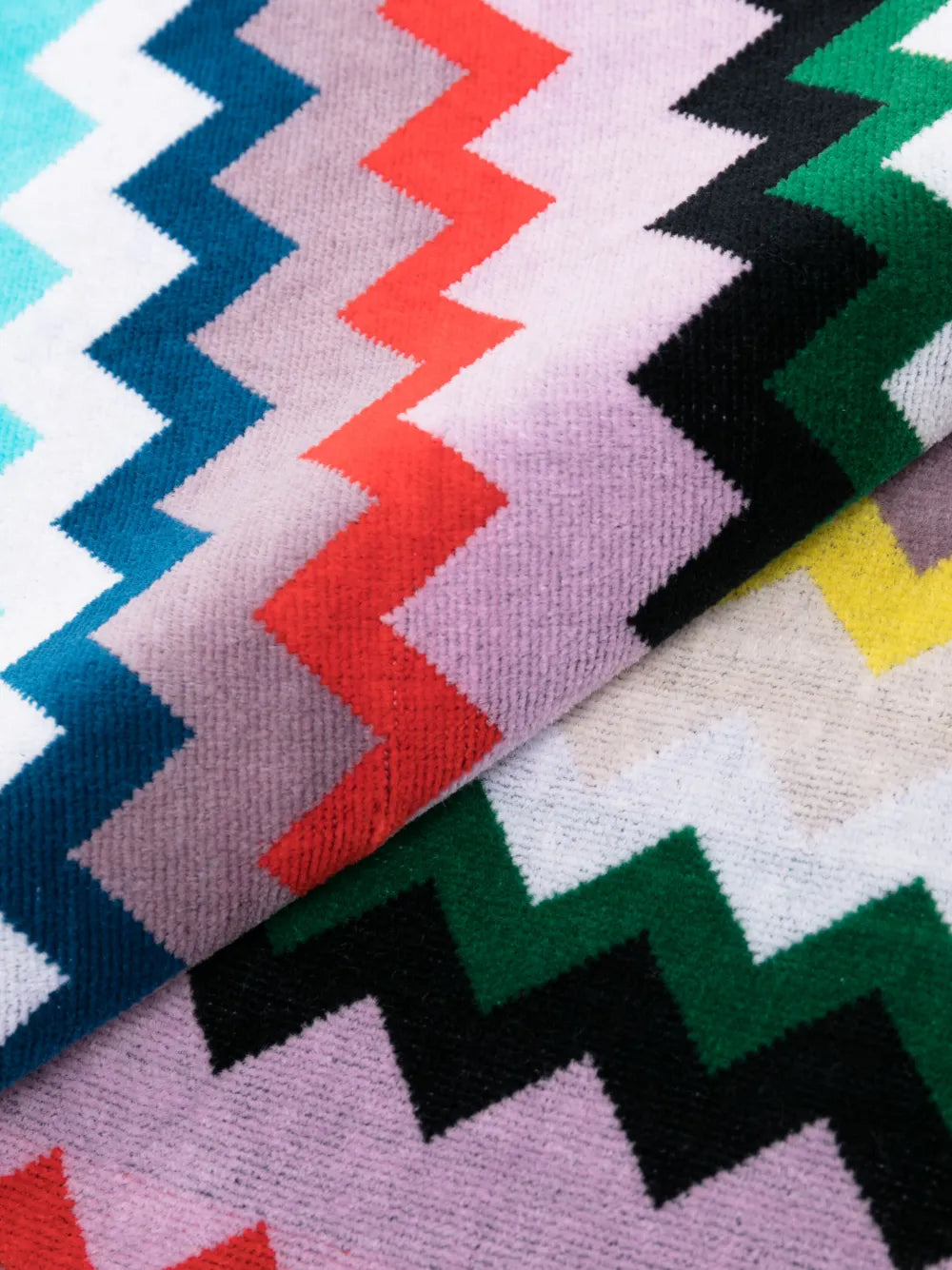 Zig Zag-Patterned Beach Towel