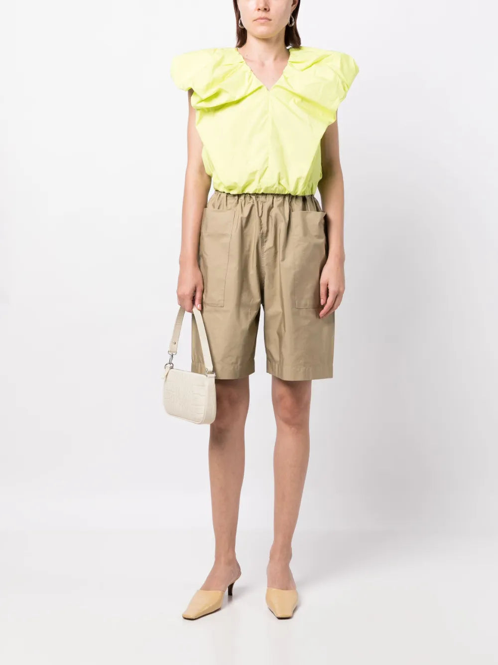 Elasticated-Waistband Straight-Leg Shorts