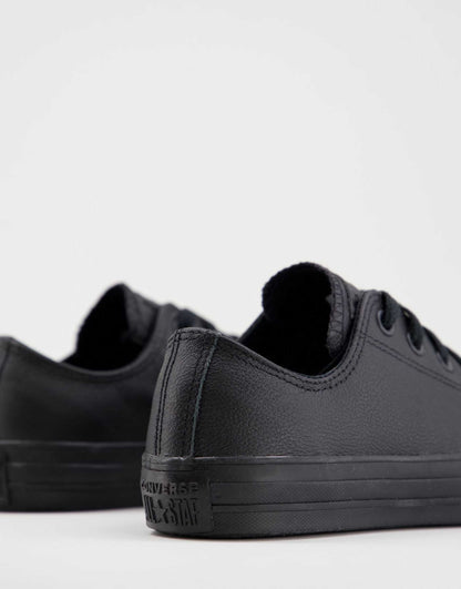 Chuck Taylor All Star Ox Trainers