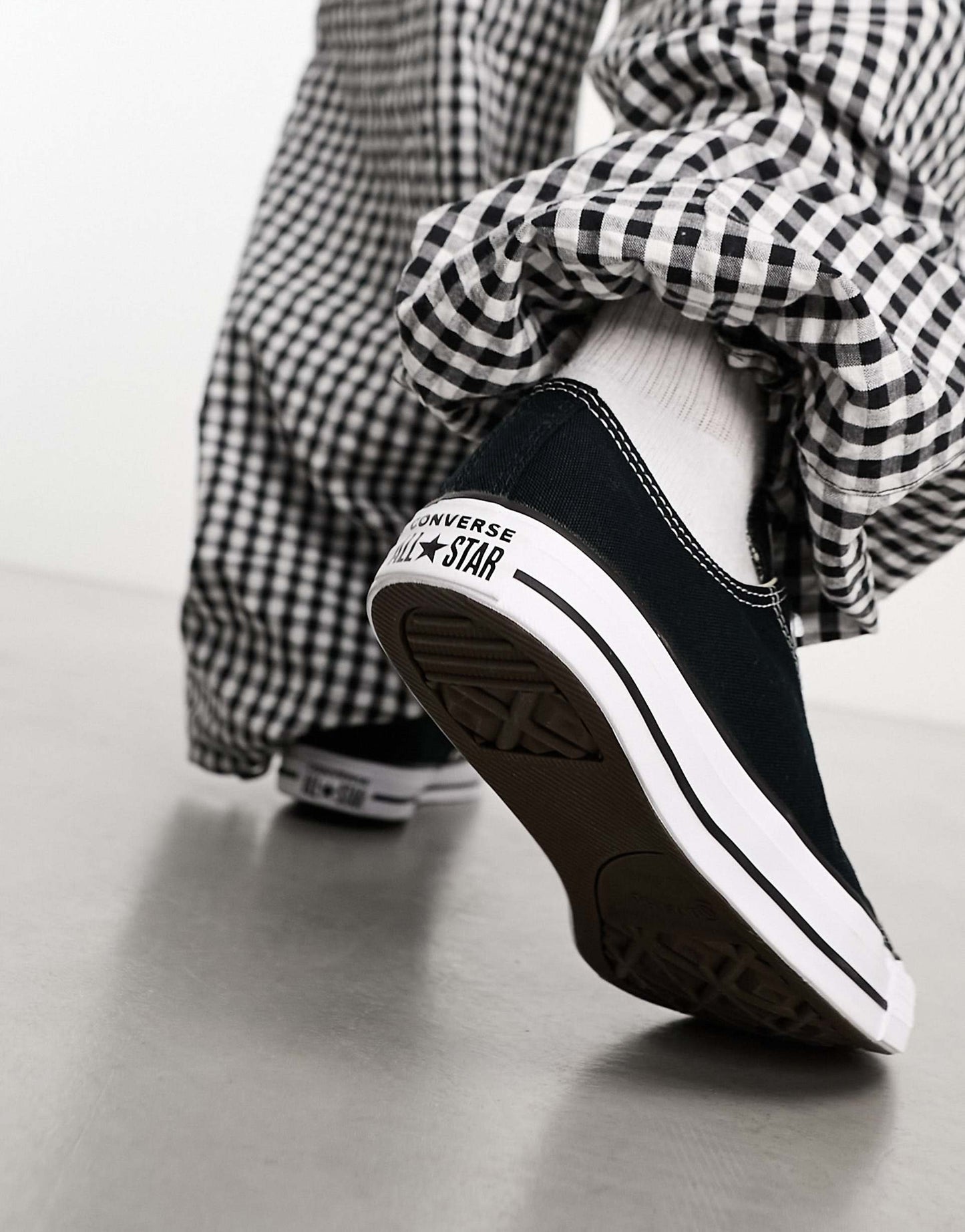 Chuck Taylor All Star Ox Trainers