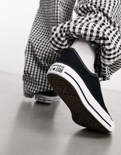 Chuck Taylor All Star Ox Trainers