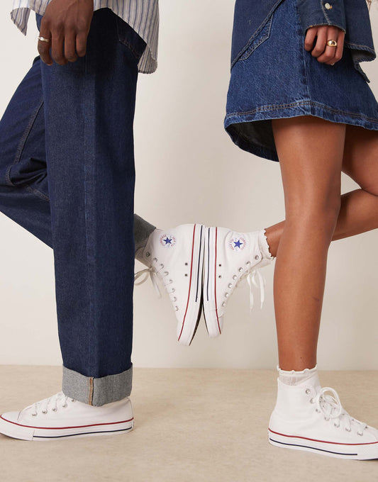 Chuck Taylor All Star Hi Wide Fit Unisex Trainers
