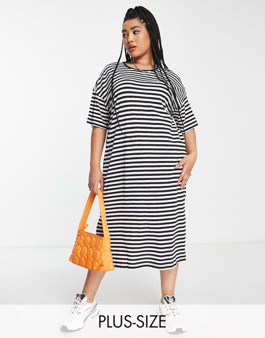 Curve Midi T-Shirt Dress