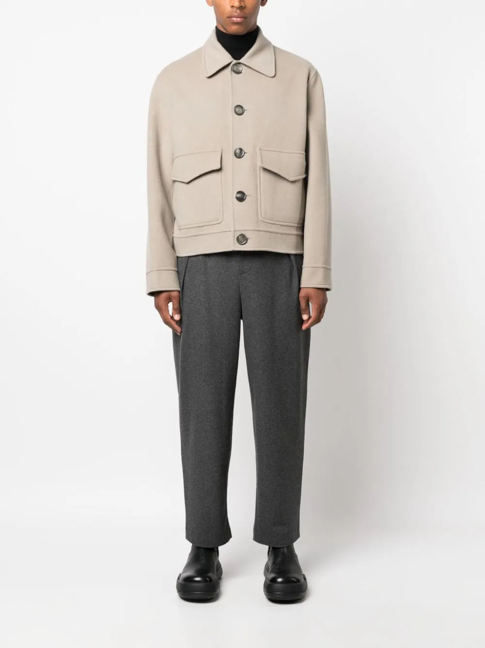 Pointed-Collar Buttoned Jacket