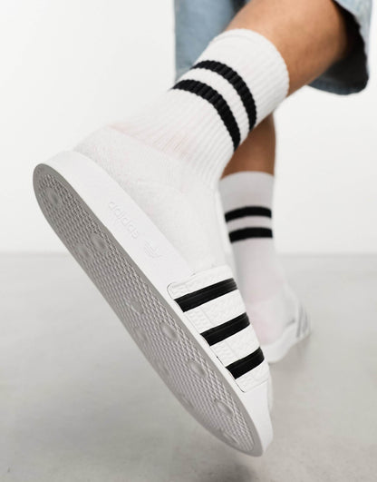 Originals Adilette Sliders