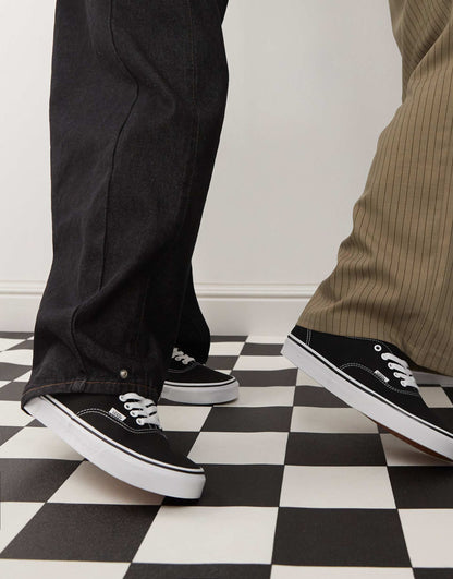 Authentic Trainers