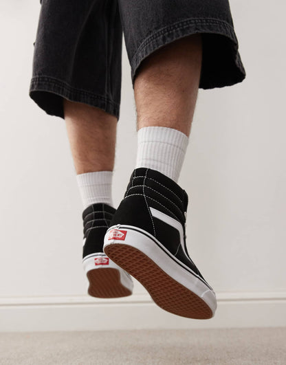 Sk8-Hi Sneakers