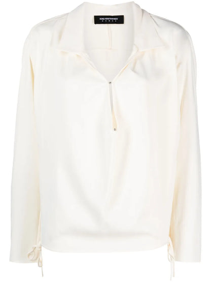 Pointed-Flat Collar Blouse