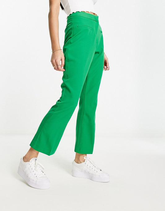 Cropped Flare Trouser