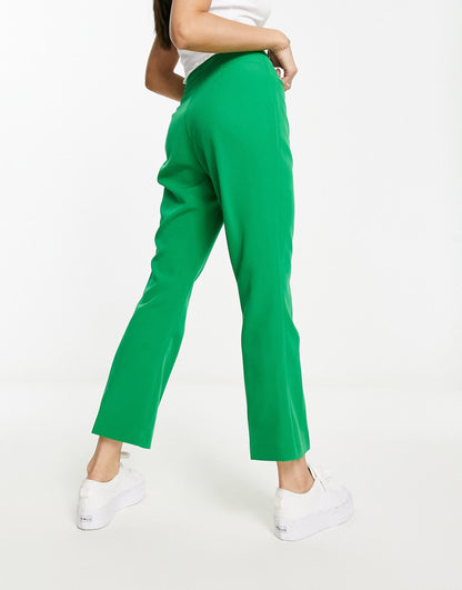 Cropped Flare Trouser