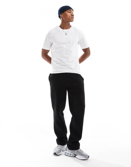 Essentials T-Shirt