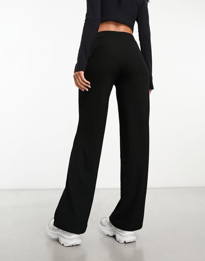 Wide Leg Ribbed Trouser