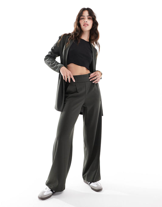 Button Detail Wide Leg Dad Trousers