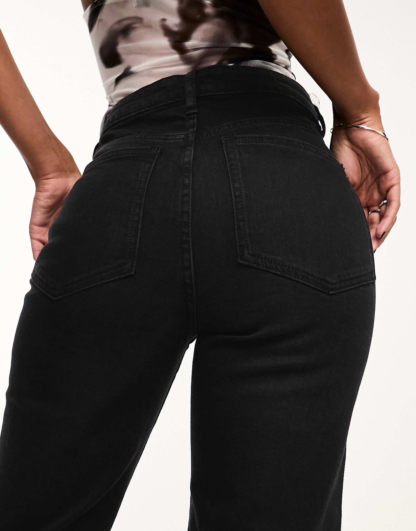 Comfort Stretch Straight Leg Jean