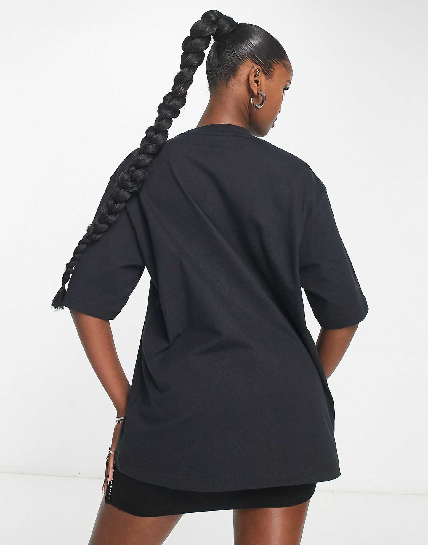 'Centre Stage' T-Shirt