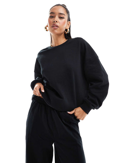 Ultimate Oversized Sweatshirt