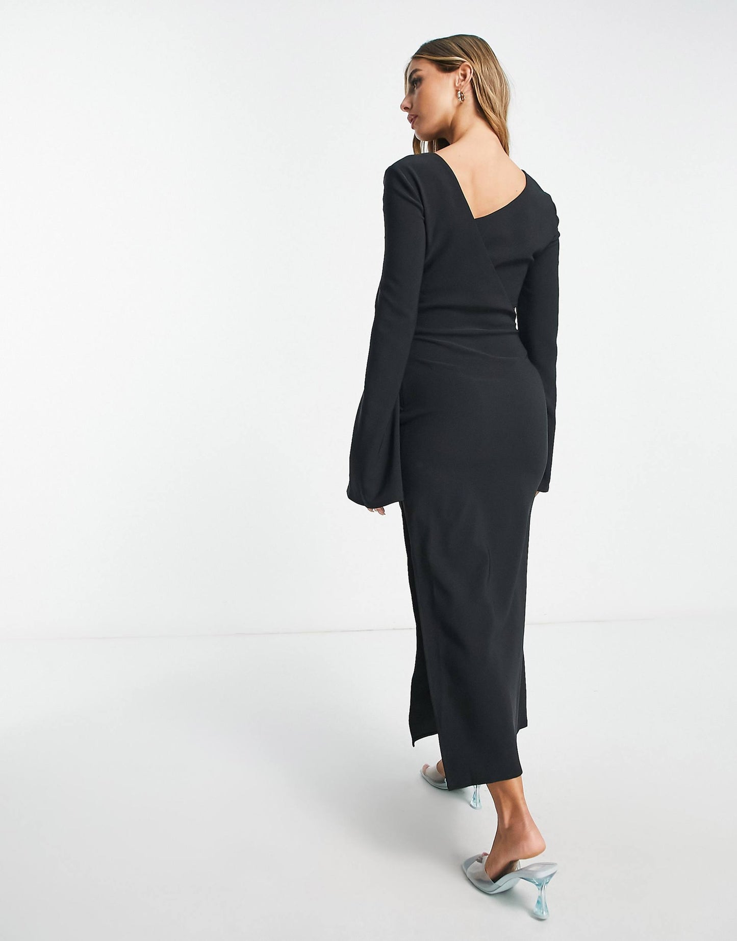 Cut-Out Long Sleeve Midaxi Dress