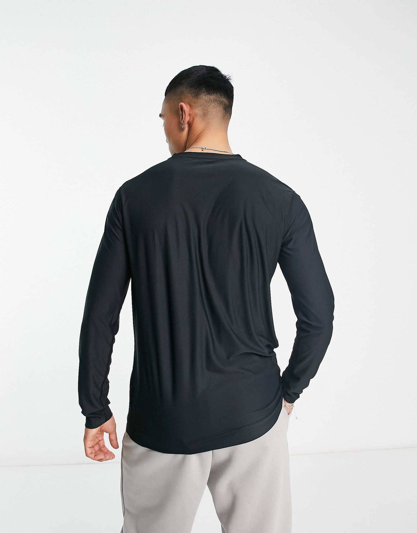 Training 24/7 Tech Long Sleeve Top