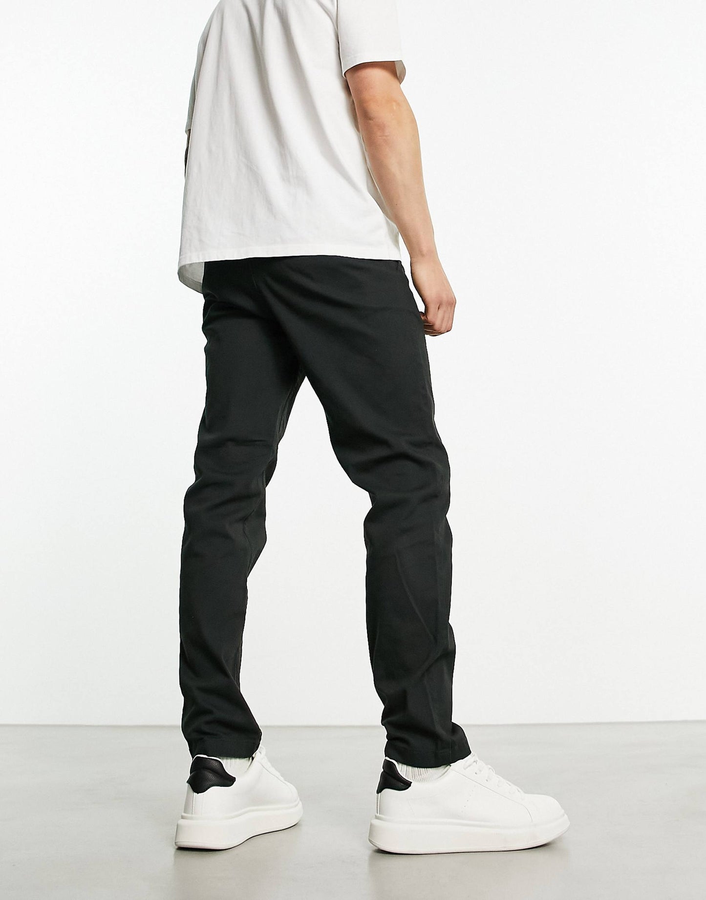 Intelligence Ollie Regular Fit Chino