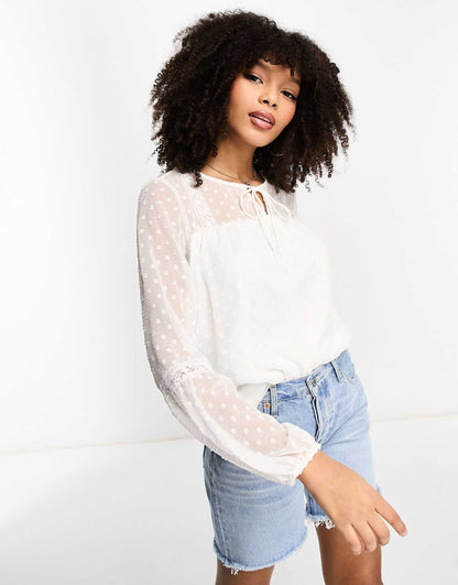 Dobby Sleeve Blouse