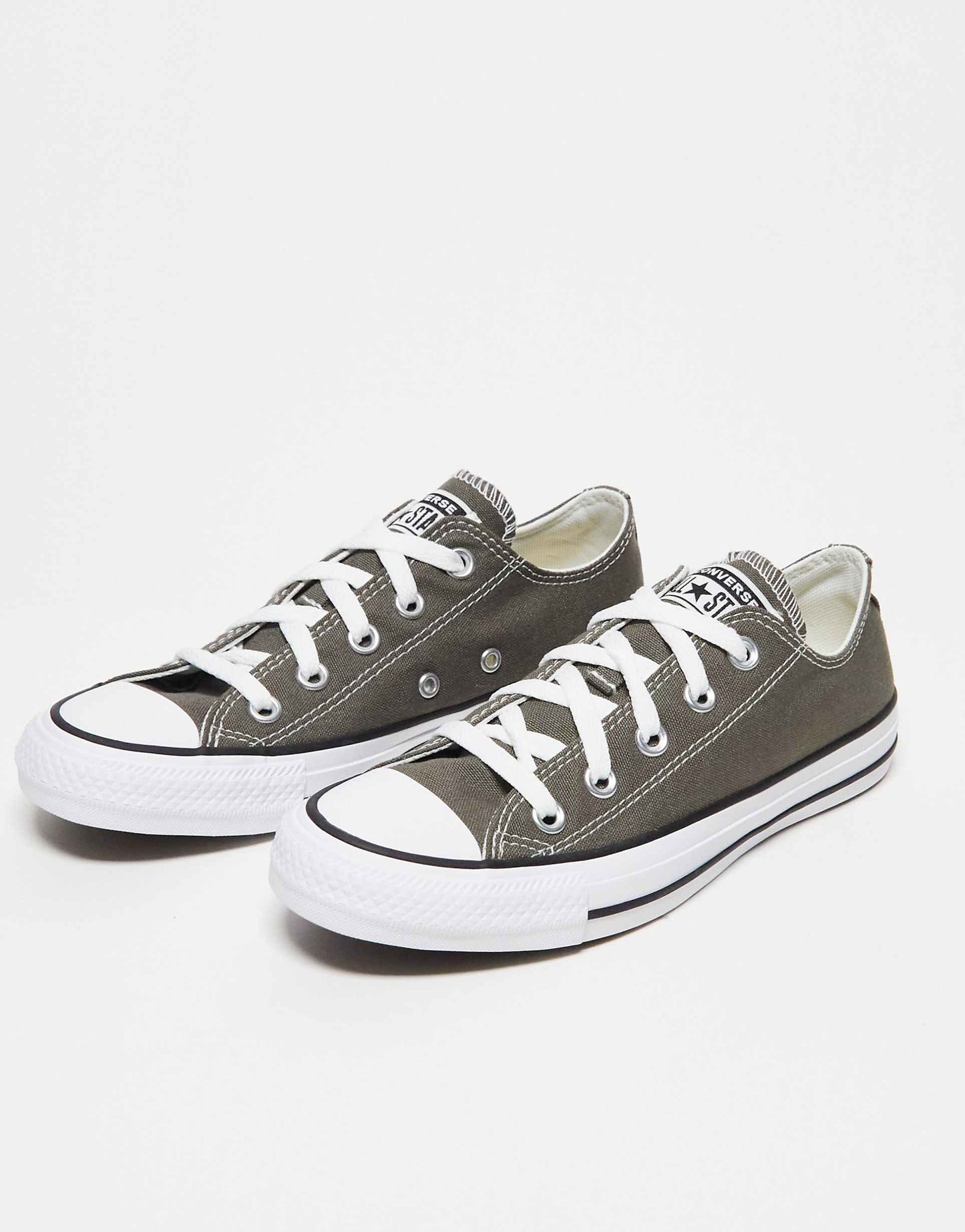 Chuck Taylor All Star Ox Trainers