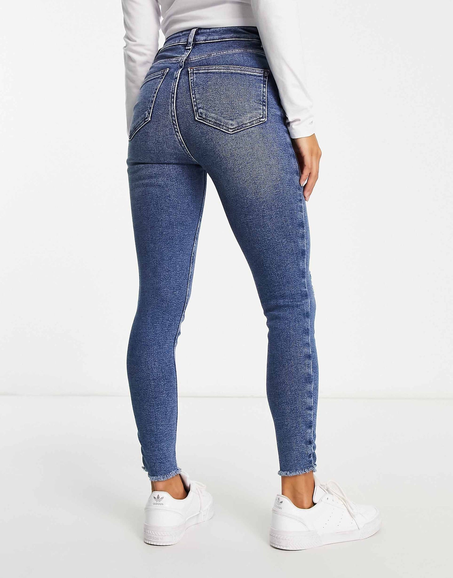 Petite Skinny Jeans With Ripped Knees