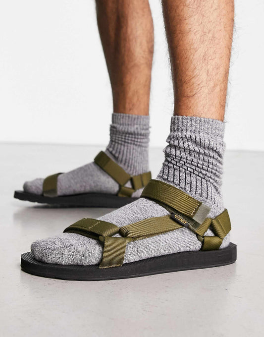 Universal Original Sandals