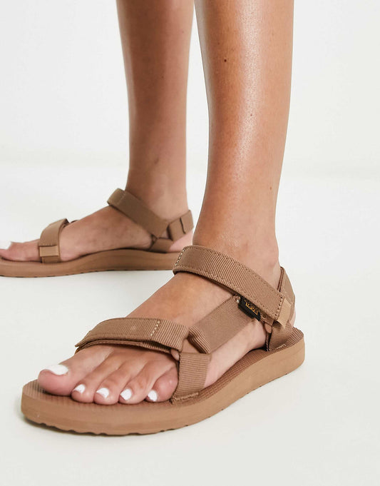 Universal Original Sandals