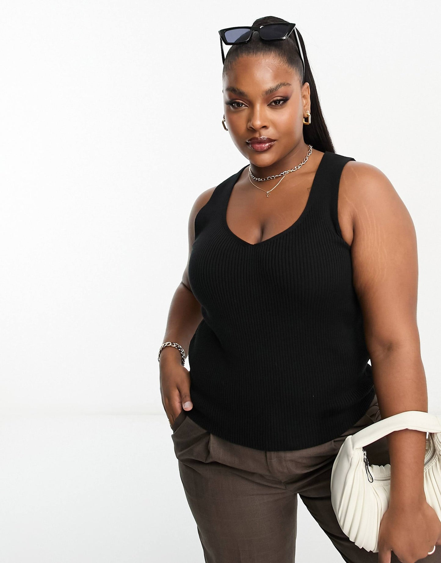 Curve Knitted V Neck Vest Top
