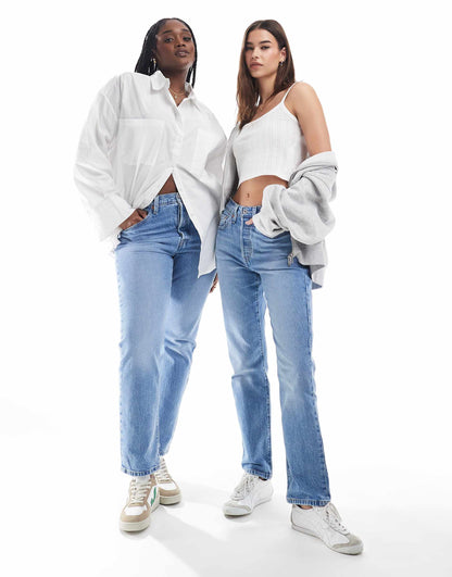 501 Straight Leg Jeans