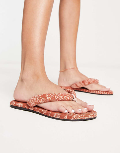 Es Vedra Printed Fabric Sandal