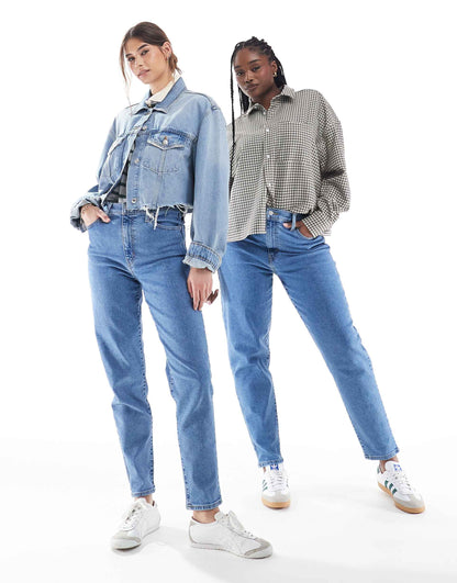 High Waisted Mom Jean