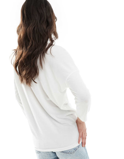 Wide Neck 3/4 Sleeve Top