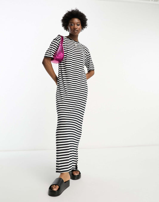Maxi T-Shirt Dress