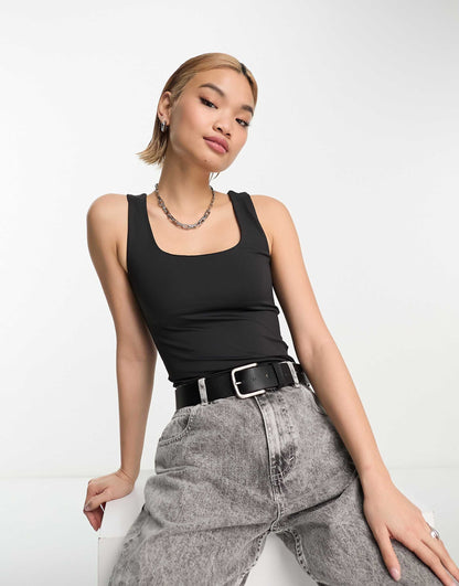 Reversible Seamless Square Neck Vest Top