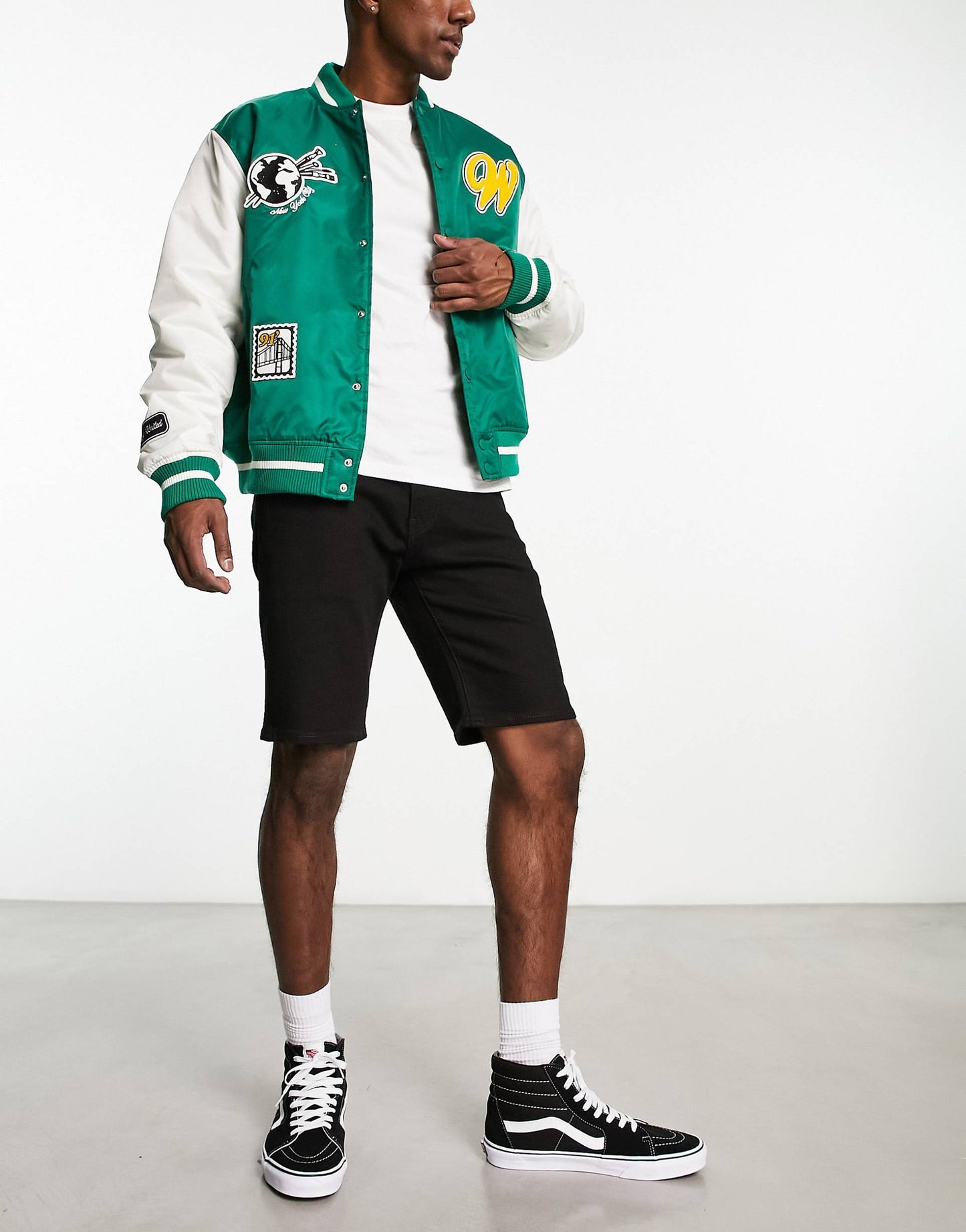 405 Standard Fit Denim Shorts