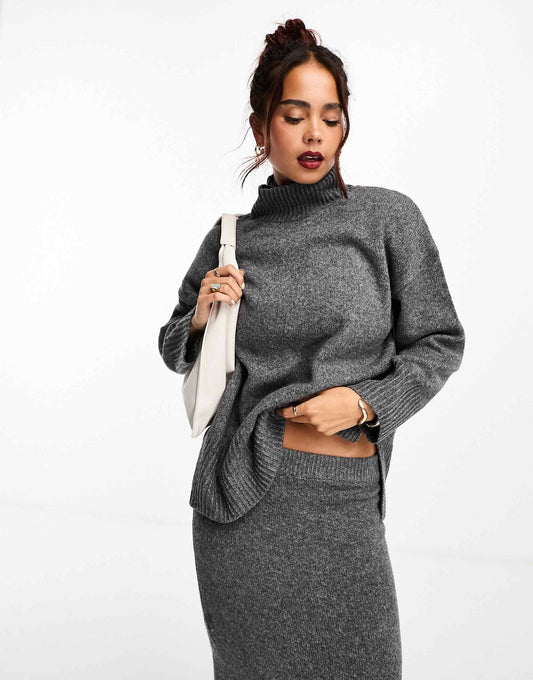 Longline Jumper With High Neck