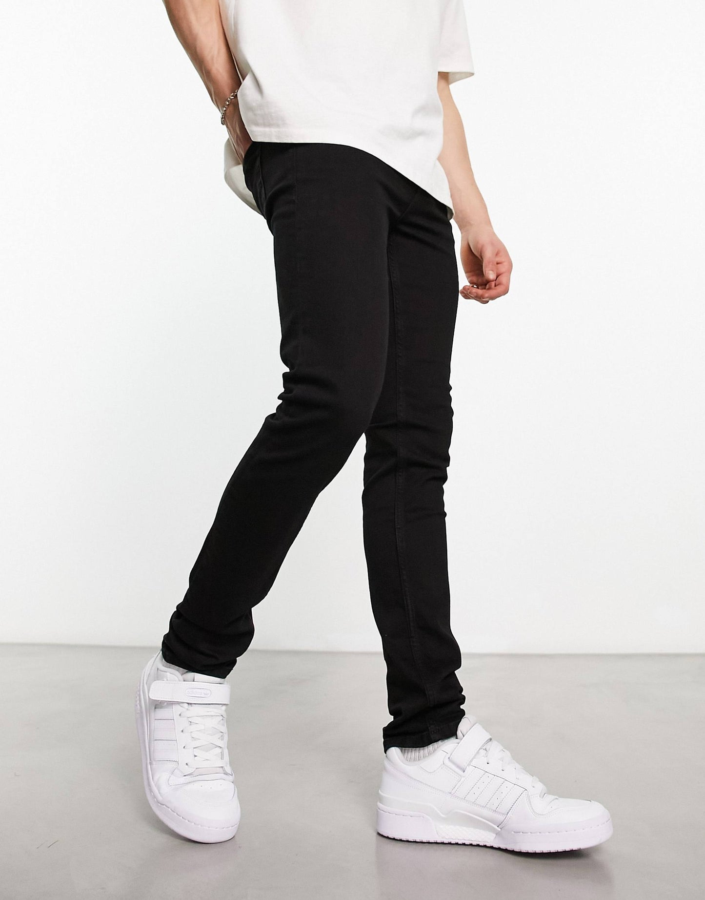 Chase Skinny Jeans