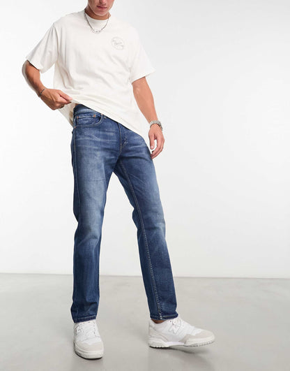 502 Tapered Fit Jeans