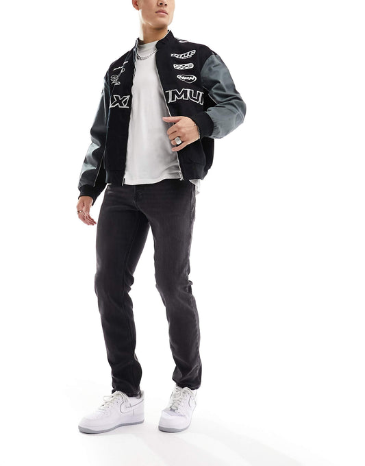 Essentials Mike Tapered Fit Jean