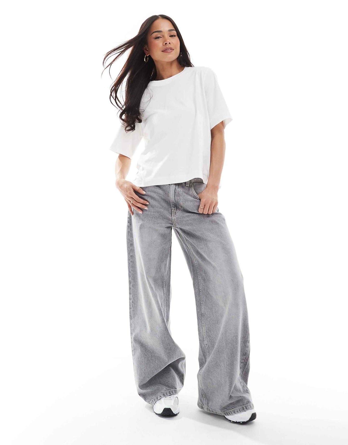 Essence Standard T-Shirt