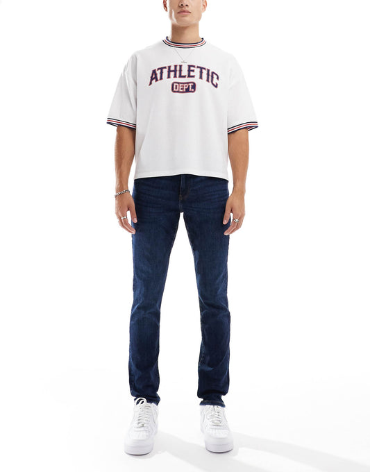 Loom Slim Fit Jeans