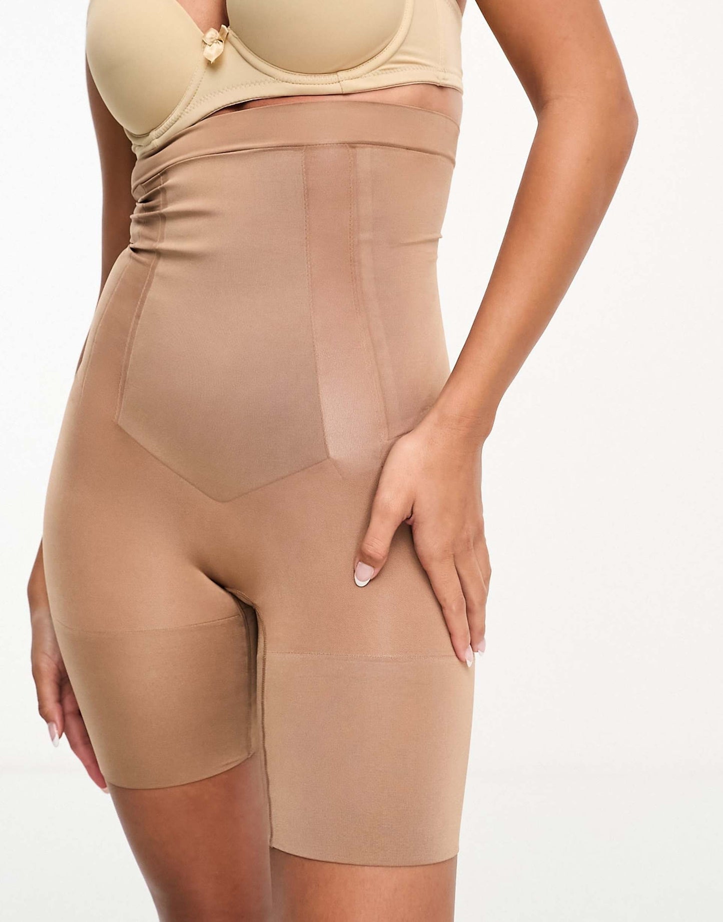 Oncore Sculpting High-Waist Midthigh Contouring Short