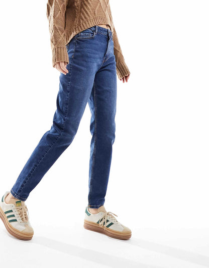 Kesia Mom Jeans