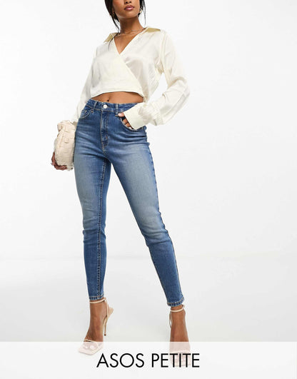 Petite Ultimate Skinny Jeans