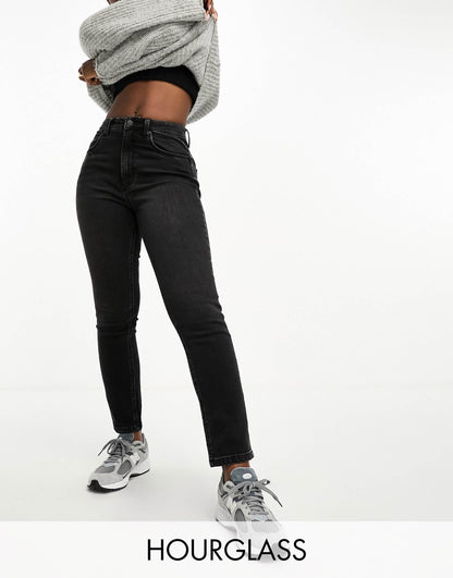 Hourglass Slim Fit Comfort Mom Jeans