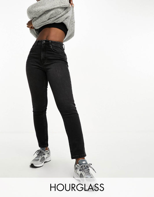 Hourglass Slim Fit Comfort Mom Jeans