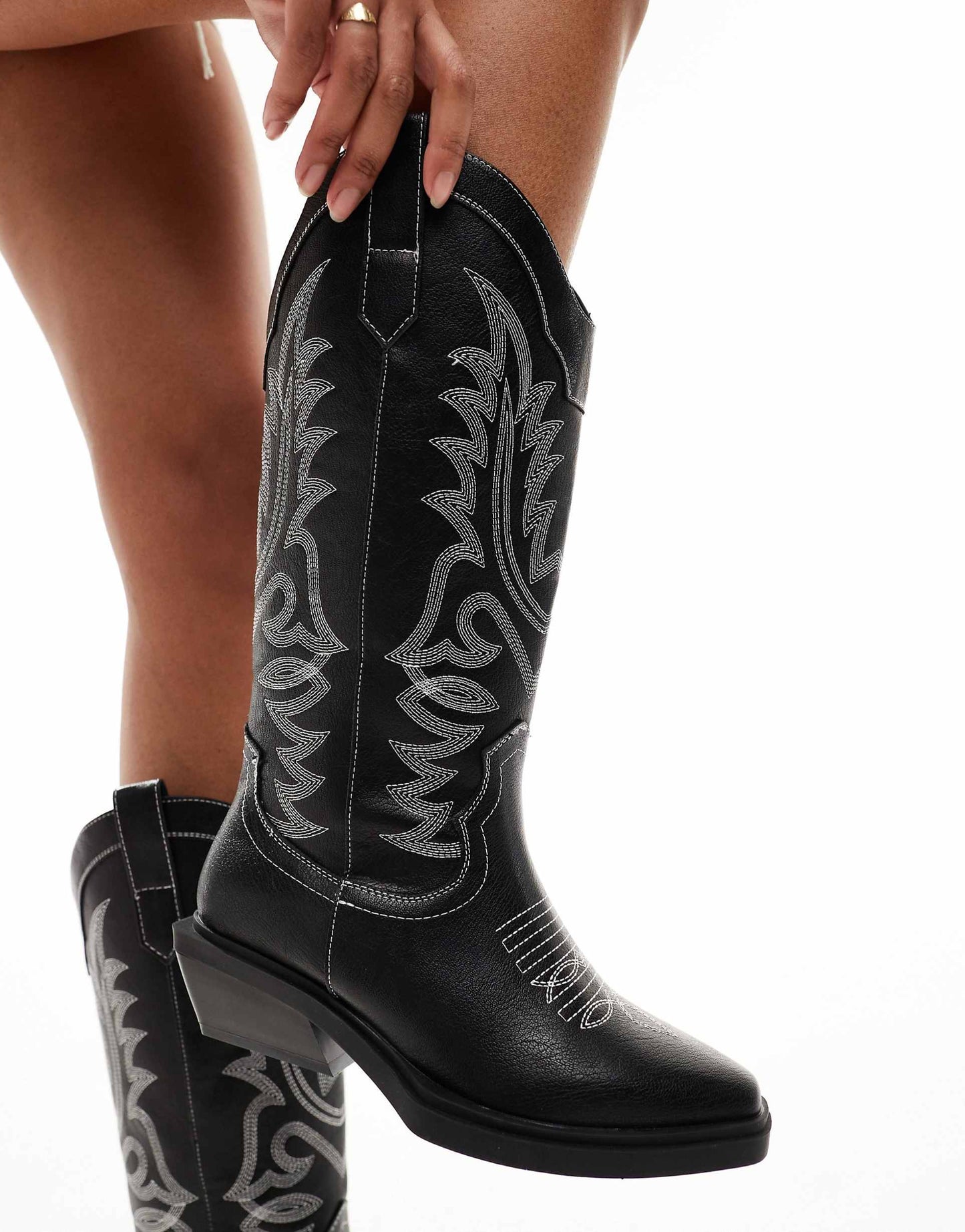 Wide Fit Camden Flat Western Boots