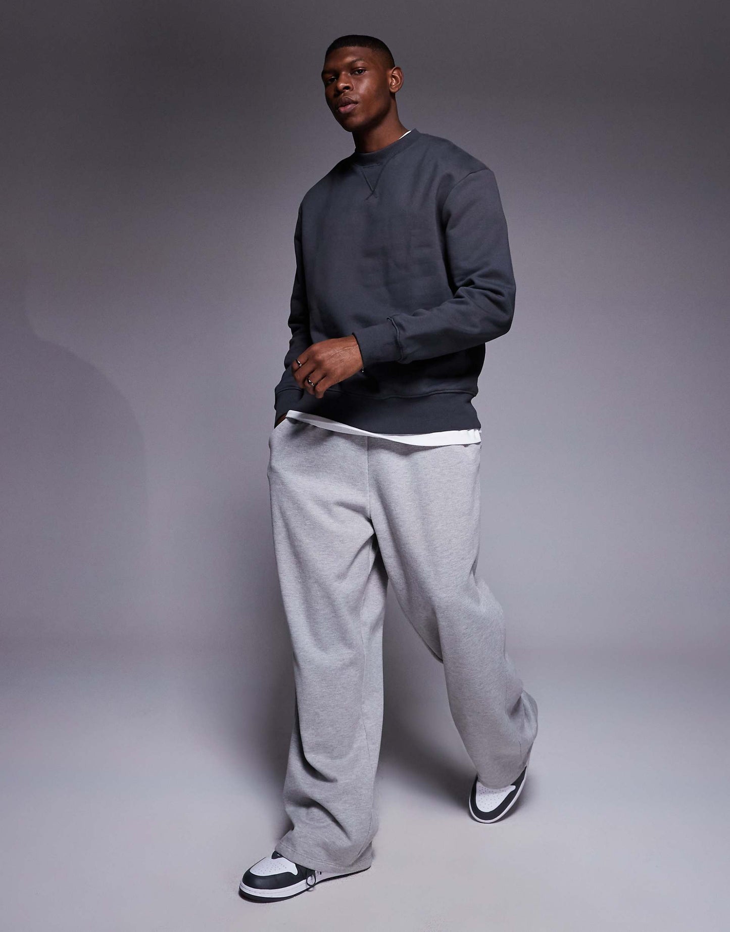 Premium Heavyweight Oversized Sweatshirt 400Gsm