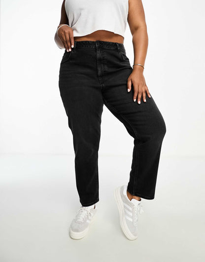 Curve Slim Fit Comfort Mom Jeans